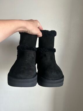 Black Sued Shearling Boots